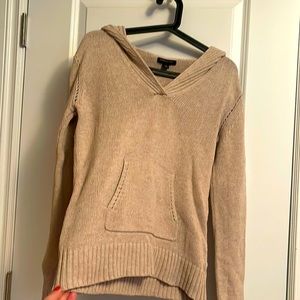 Banana Republic Sweater V neck Size M